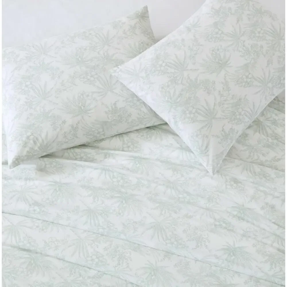 Tommy Bahama 3 Piece 100% Cotton Queen Duvet Cover Set- Pen and Ink Light Green